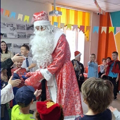 «В ожидании Деда Мороза» - студенты провели праздничные программы для детей