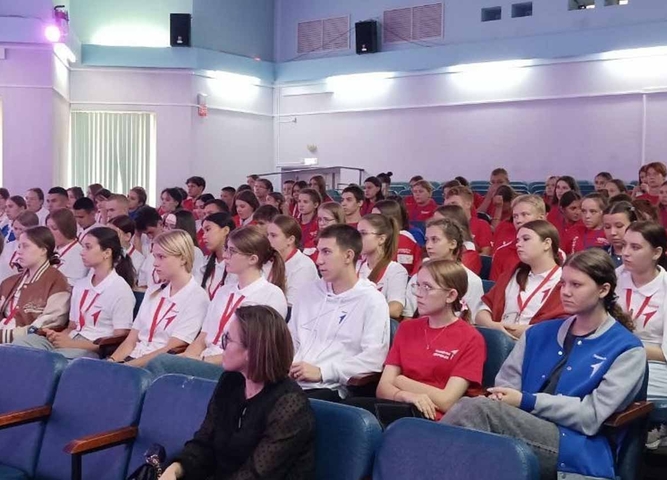 ВПЕРВЫЕ ВМЕСТЕ: МОЛОДОСТЬ, ОПЫТ И БУДУЩЕЕ!