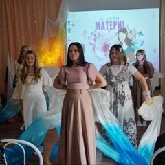 В Филиале прошёл праздничный концерт «Семейные ценности. Мама» для студентов 1-4 курсов