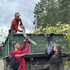 Субботник памяти: уборка мест захоронения участников Великой Отечественной войны