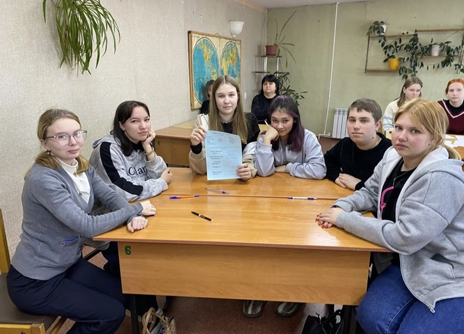 В ФИЛИАЛЕ ПРОШЛА ИНТЕЛЛЕКТУАЛЬНАЯ ИГРА ДЛЯ ПЕРВЫХ КУРСОВ«КАЛЕЙДОСКОП НАУК»