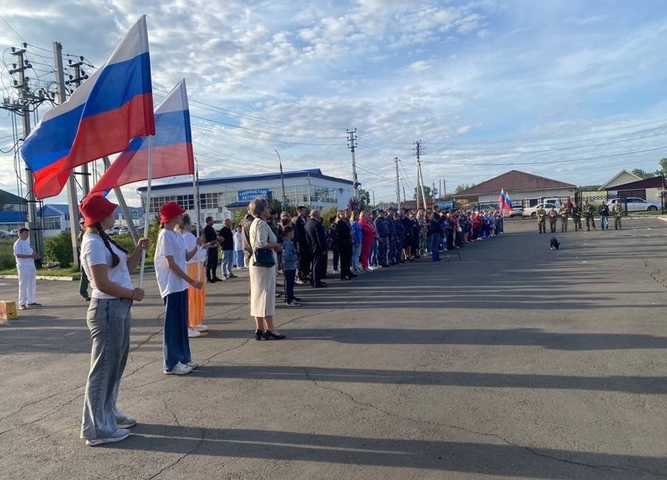 День Российского флага-символ нашей великой страны!