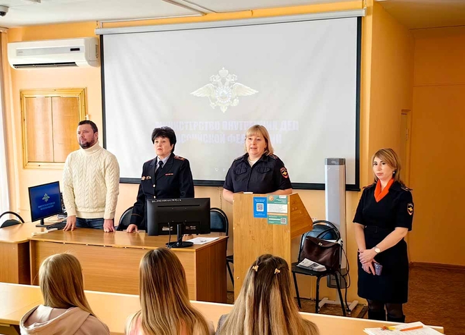 Встреча выпускников с представителями МВД