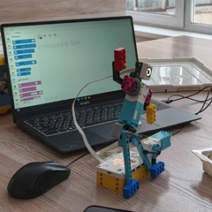 Наши студенты открыли для себя мир робототехники!