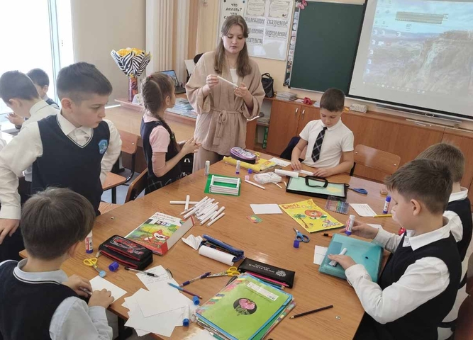 От теории к практике: будущие педагоги оживили историю Братска для третьеклассников