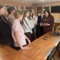 Путешествие в мир искусства: Филиал вновь встречает школьников